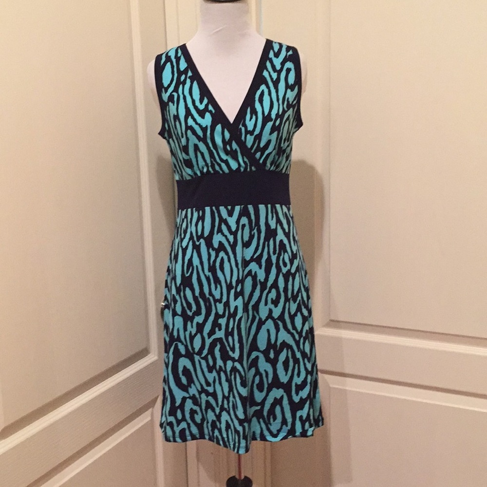 New York & Co slip on dress NWOT